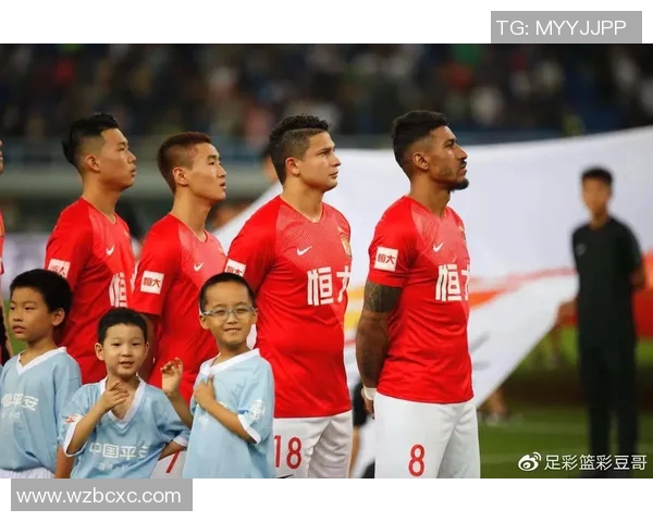 恒大与鹿岛鹿角对决分析：战术布局与球员表现的深度解析